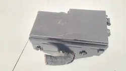 Mazda CX-7 Caja de fusibles 2010 2.2L EG2166767