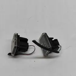 Luz de matrícula Mazda CX-30 2023 OEM DFR550858