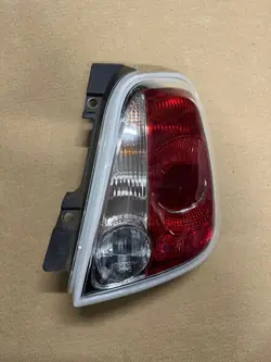 Luz trasera derecha Fiat 500 EU