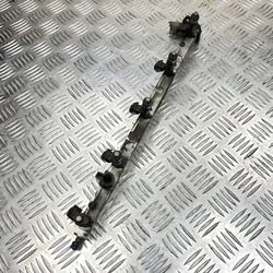 Rampe d'injection 2.5T V70 III XC70 III S80 II C30 V50 S40 II C70 II