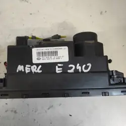Mercedes W210 centrale vergrendelpomp OEM 2108002848