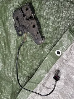 NTY EZC-AU-055 Motorhuv Lock