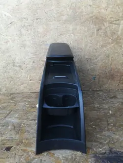 Renault Scenic IV keskikonsoli käsinoja nahka OEM