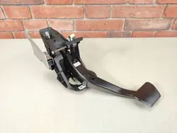 Pedal de freno BMW OEM 6874289 con sensor