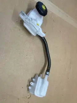 Réservoir de liquide de frein KIA EV6 - Pièce OEM