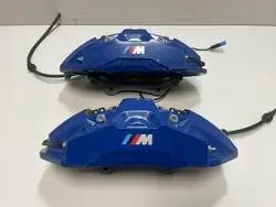 BMW XM takaosan jarrulevy ja puristinsarja OEM 8840335