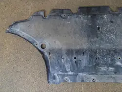 Couvercle de moteur AUDI A4 B8 8F0863821