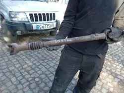 Árvore de transmissão dianteira OEM P52853500AB Jeep WJ