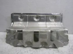 BMW OE 9449834 Escudo térmico para Série 5 G30/G31