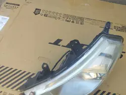 Lampe avant gauche Nissan Tiida OEM