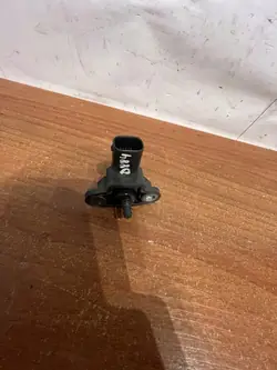 Ilmanpaineanturi OEM D884 Mercedes Sprinterille
