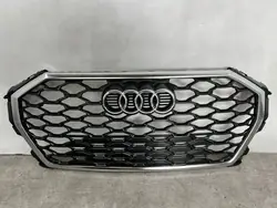 OEM 83F853651B Grill för Audi Q3 II S-Line Krom