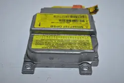 Module ABS Mitsubishi Colt IV MR587757 0285001686
