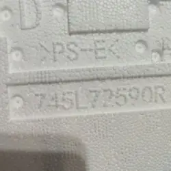 Styropor rechts hinten Dacia Jogger OEM 745172590R
