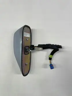 Antena GPS (aleta) usada OEM P6DE46JSCAA para Dodge