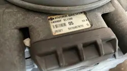 Secador de ar Mercedes Actros OEM 5010457873 - Usado