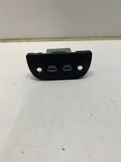 Prise USB MINI OEM 5A27DE6 - Occasion