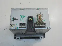 Radio Ford Fusion OEM 2S61-18C815-HB - Usado