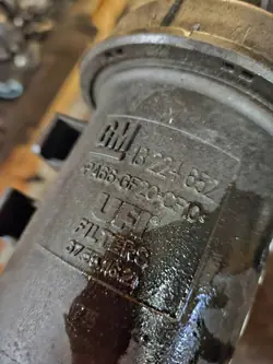 Boîtier Filtre à Carburant Opel OEM 13224652 Avant