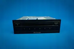 Audi CD MP3 Vaihtaja OEM 8X0035110B - Käytetty