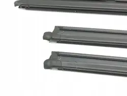 OEM AMD180783 framdörrs fönsterpackning för Seat Leon