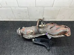 Catalyseur/DPF Toyota Prius (XW50) SOM6062
