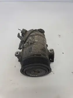 Compresor de aire acondicionado VITO 447