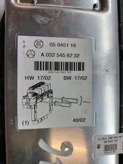 Module Boîte à Fusibles OEM A0325458232 Mercedes Classe S W220