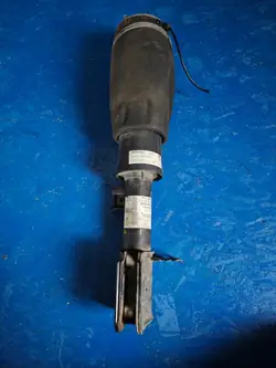 Vorderer linker Stoßdämpfer OEM 7H4218B037BA