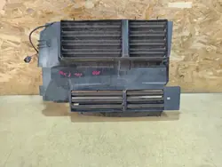 BM51-8473-CF Lamelle de Ventilation Ford Focus MK3