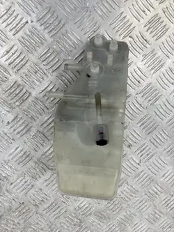Réservoir de liquide de frein Toyota PK12850 - Occasion