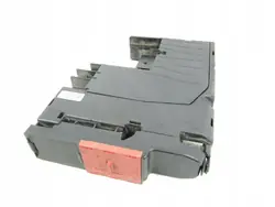 Conector de caja de fusibles Mercedes W212 3.0 CDI