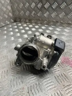 Collecteur d'admission Audi OEM 04L128637E - Occasion