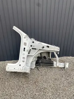 JEEP GRAND CHEROKEE WL PARE-CHOC AVANT DROIT