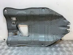 Subaru OE pakoputken lämpökilpi OEM FBZ27663