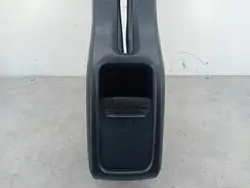 Keskikäytävä OEM 9677871877 96784282ZD Peugeot 2008:lle