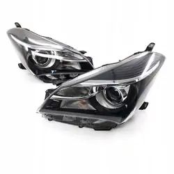 Juego de faros TOYOTA YARIS (_P15_)