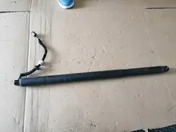 Elektrisk baklucka aktuator SEAT ATECA