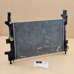 Radiateur d'eau Ford OE OEM @OJ84 1889730