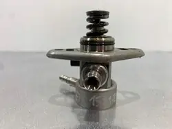 Pompe à injection Skoda Yeti 2014 OEM 04E127026E