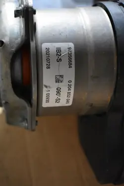 Servo de frein OEM 9J1614105H pour Porsche Taycan