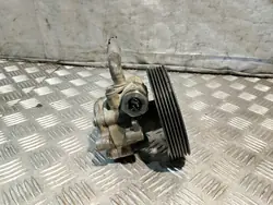Bomba da Direção Assistida Ford Fiesta MK6 1.4 TDCI