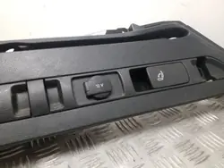 Support étagère coffre Skoda Superb B8 OEM 3V986772