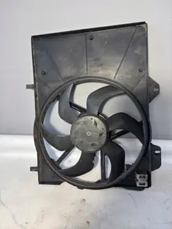Peugeot 208 Radiatorventilator OEM 9801666680 (2012-2016)
