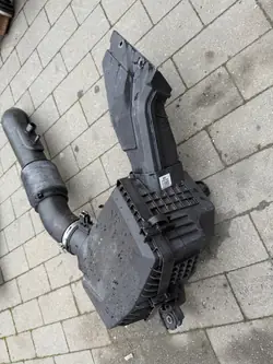 Luftfiltergehäuse OEM 28100-P4400 für Santa Fe IV