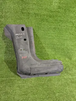 Seuil de Pilier Gauche Mazda 5 OEM NR.101