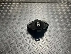 HYUNDAI TUCSON KIA SPORTAGE Vaihteiston tuki