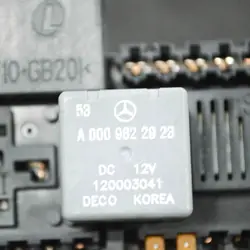 Boîte à Fusibles Mercedes-Benz GLC (C253) A0009822923