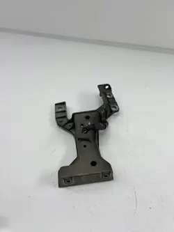 Framstötfångarförstärkning OEM HK8317K899AE Jaguar