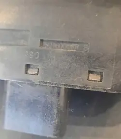 Liukuoven Lukitus OEM 252160006R Master III